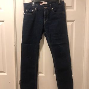 Levi’s men dark blue jeans size 29x29.